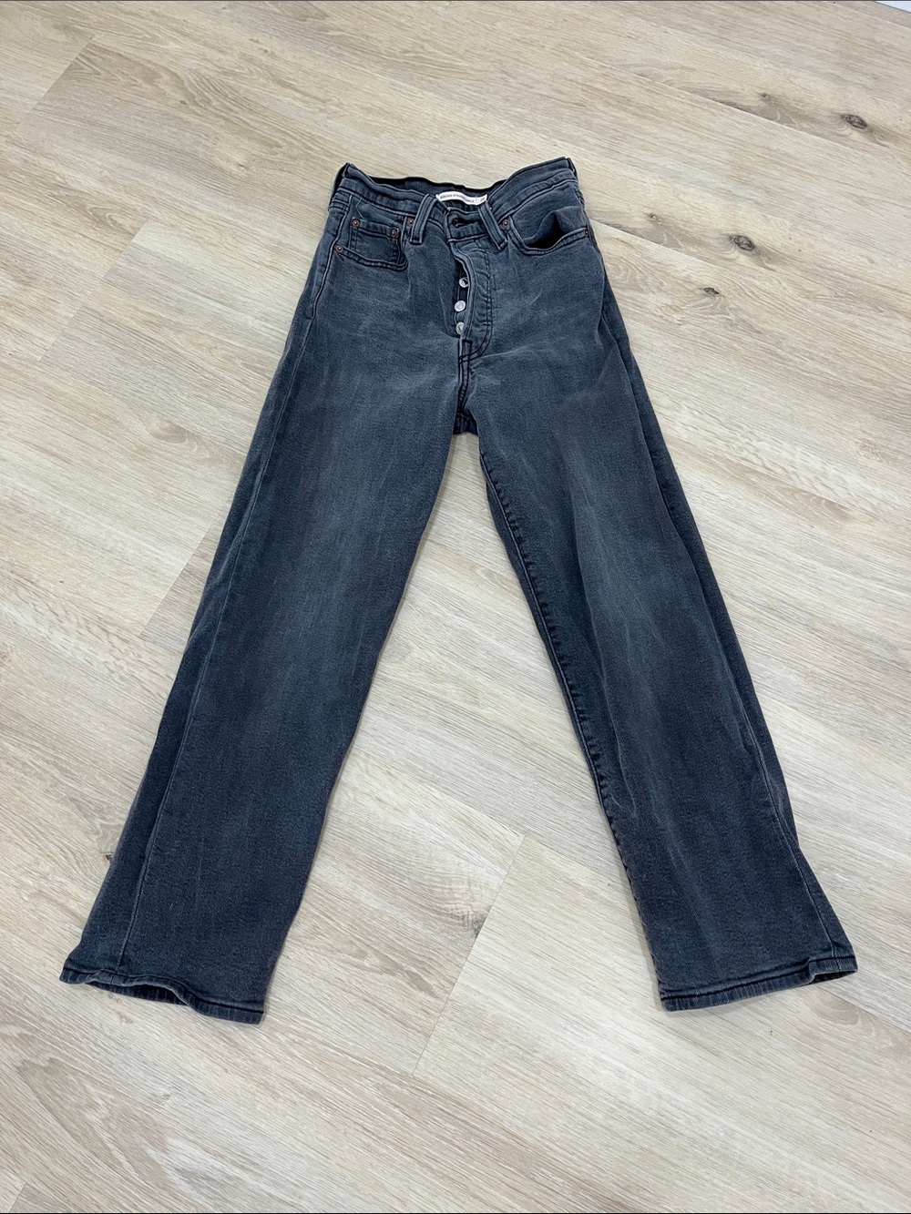 Levi’s Ribcage Straight Ankle